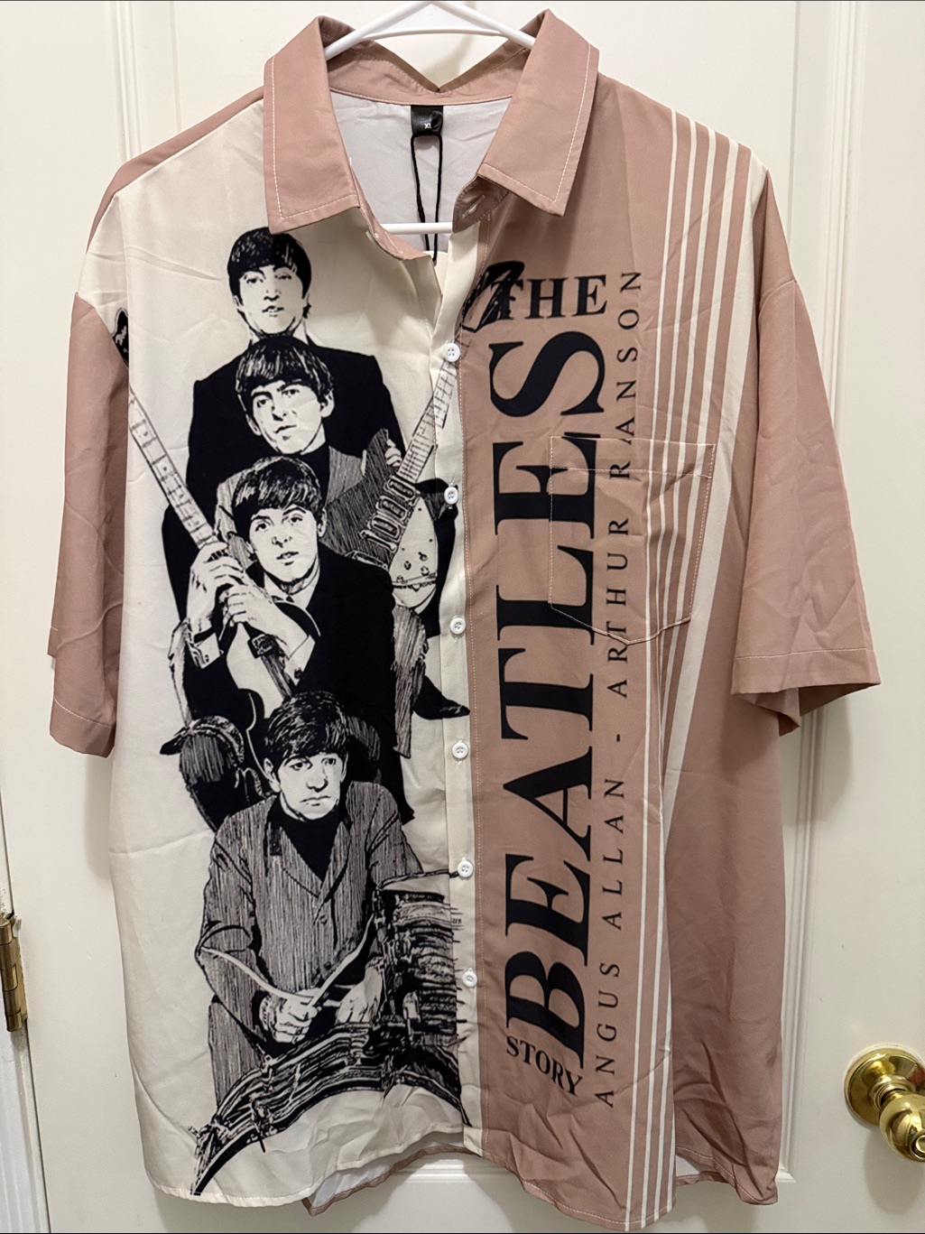 Men's Casual Button-Down Shirt In Dusty Pink & Cream With Graphic